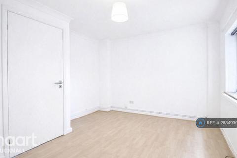 undefined, Woodland Avenue, Nottingham, NG6
