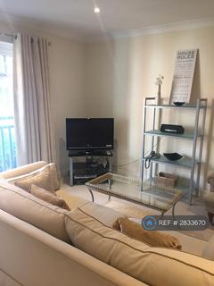 1 bedroom flat to rent, Leret Way, Leatherhead, KT22