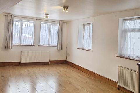 undefined, Manor Road, WALLINGTON