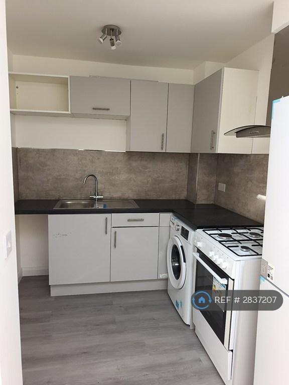 Flat b Kitchen