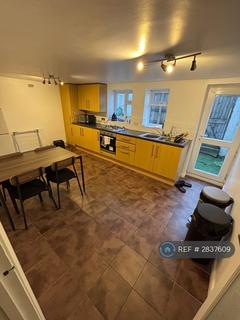 1 bedroom in a flat share to rent, New Road, Shoreham-By-Sea, BN43