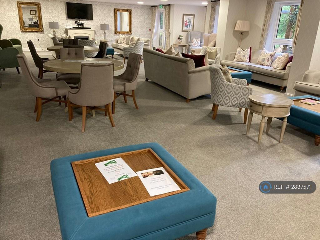 Public Lounge