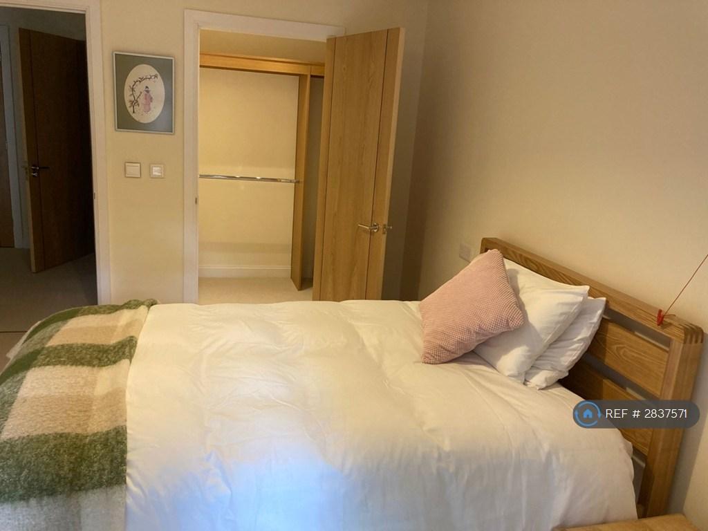 Main Bedroom With Walk In Cupboard