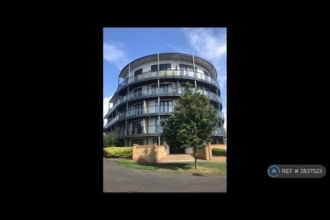 2 bedroom flat to rent, Fieldfare Lane, Greenhithe, DA9
