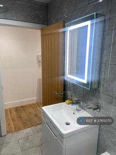 undefined, St Andrews Road, London, E17