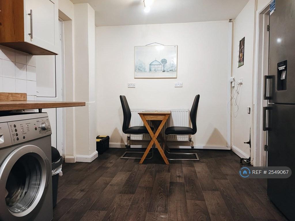 Dinning Area/Kitchen