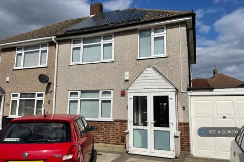 undefined, Long Lane, Bexleyheath, DA7