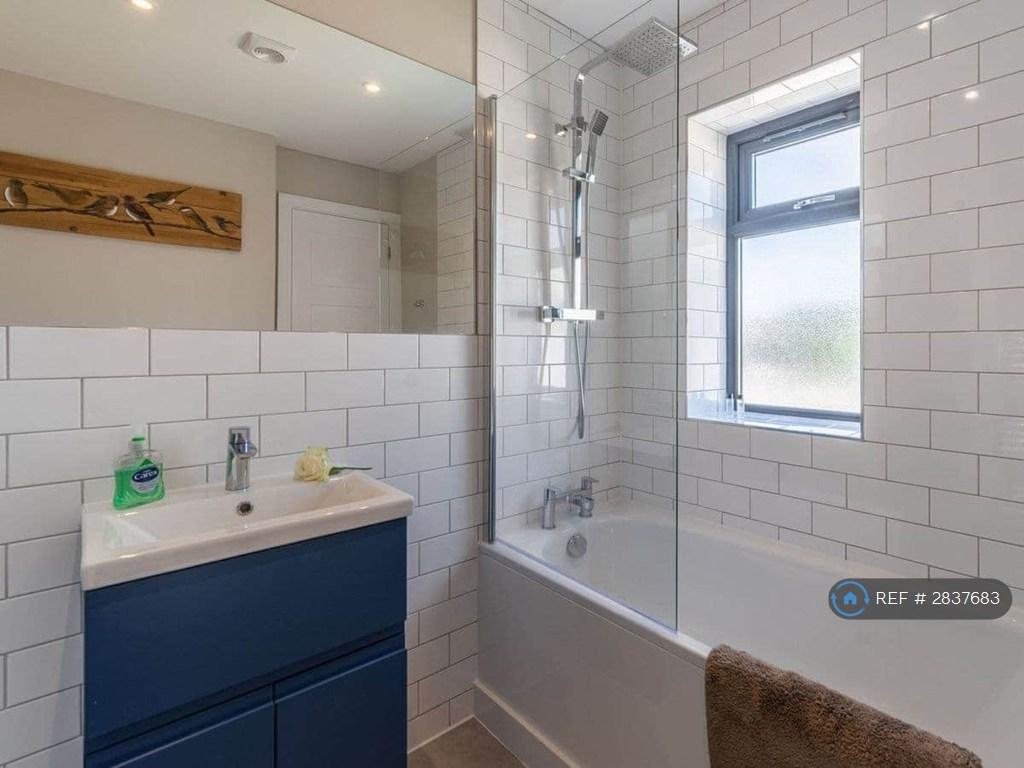 Upstairs Bathroom