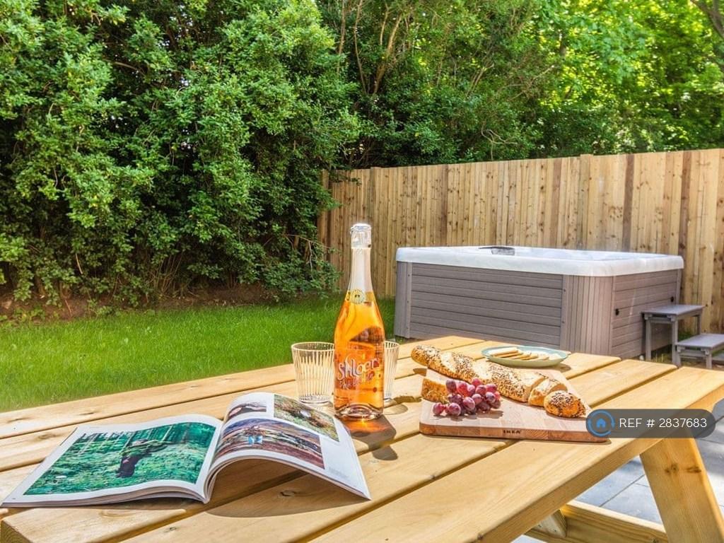 Garden Sitting Area