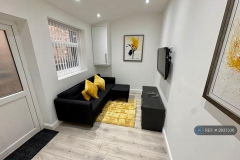 undefined, Frodsham St, Birkenhead, CH41