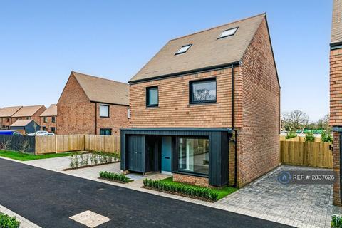 undefined, Medland Close, Cranleigh, GU6