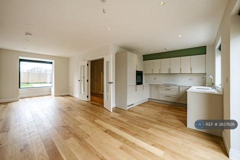 undefined, Medland Close, Cranleigh, GU6