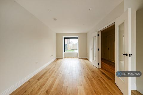 undefined, Medland Close, Cranleigh, GU6