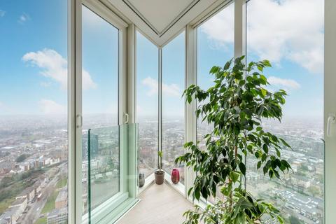 3 bedroom flat for sale, Saffron Central Square, Croydon, CR0