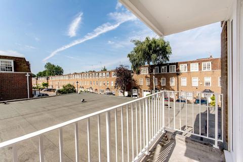 2 bedroom flat to rent, Buttermere Court, St John's Wood, London, NW8