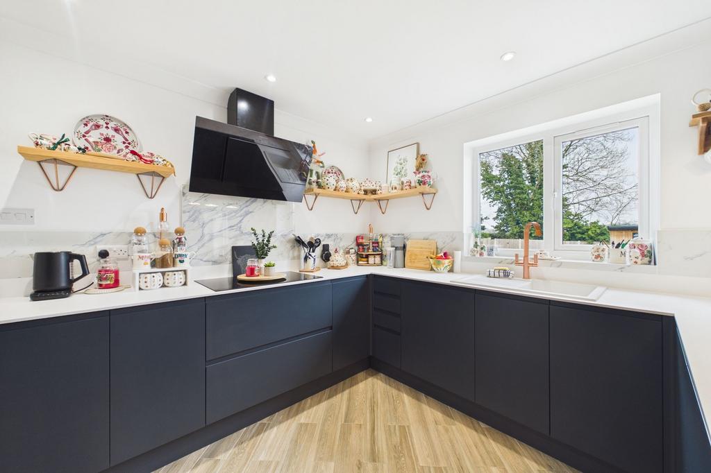 Kitchen / Diner