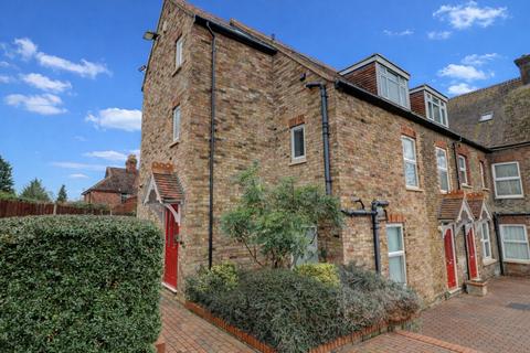 undefined, London Road, Buckinghamshire HP11