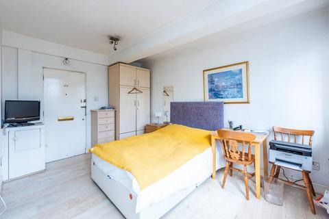 Studio to rent, Sloane Avenue, Chelsea, London, SW3