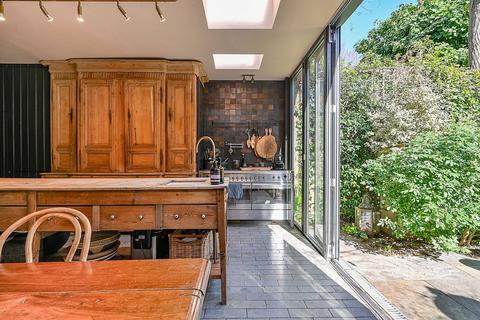 5 bedroom terraced house for sale, Frithville Gardens, Shepherd's Bush, London, W12