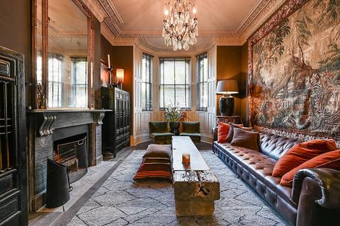 5 bedroom terraced house for sale, Frithville Gardens, Shepherd's Bush, London, W12