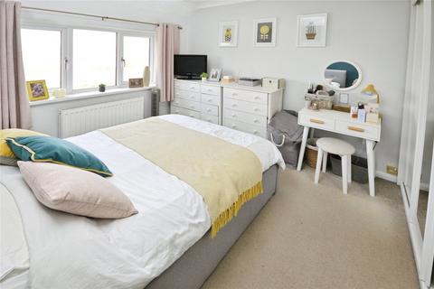 3 bedroom semi-detached house for sale, Main Road, Rochester ME3