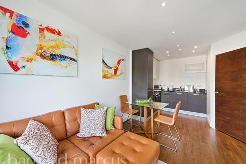 1 bedroom apartment to rent, Bromyard Avenue, LONDON