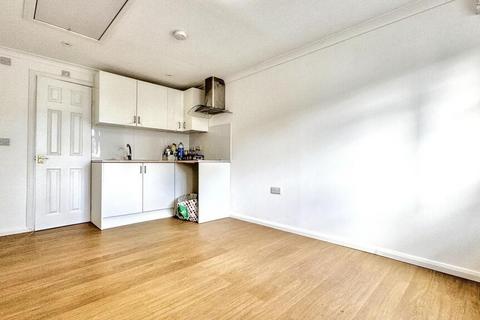 undefined, 204a Wood Street Patchway, Filton BS34