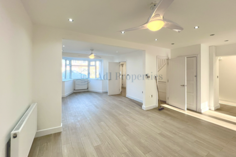 undefined, The Greenway, KT18