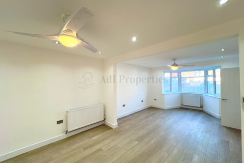 undefined, The Greenway, KT18