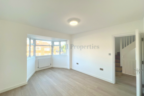 undefined, The Greenway, KT18