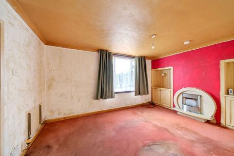 3 bedroom end of terrace house for sale, Hallglen Terrace, Glen Village, FK1