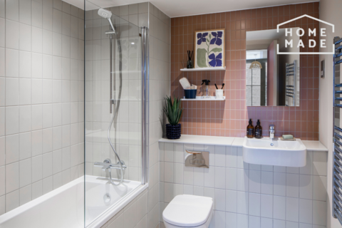 1 bedroom flat to rent, The Goodsyard, B18