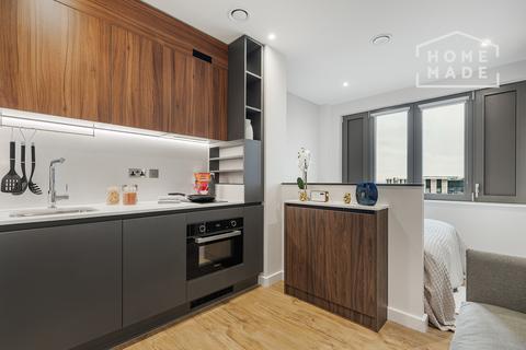 Studio to rent, Enclave Acton, W3