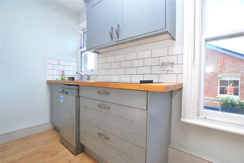 1 bedroom apartment to rent, Cooper Road, Guildford, Surrey, GU1