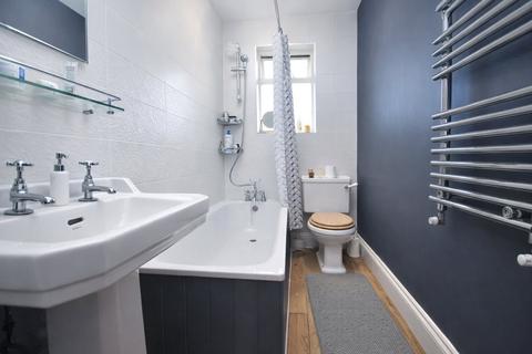 1 bedroom apartment to rent, Cooper Road, Guildford, Surrey, GU1