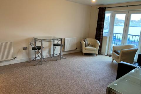 2 bedroom terraced house to rent, West Thamesmead, London, London, SE28