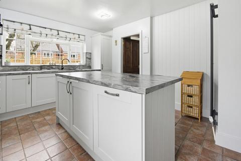 3 bedroom bungalow for sale, Big Barn Lane, Mansfield NG18