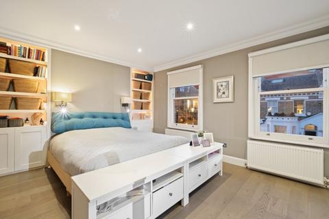 5 bedroom end of terrace house to rent, Burnaby Street, Chelsea, London