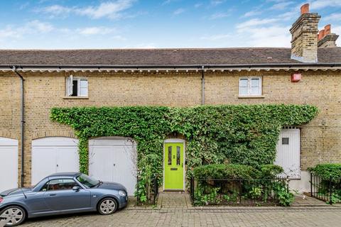 2 bedroom house for sale, Angel Mews, London SW15