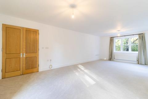 undefined, East Parkside, Warlingham