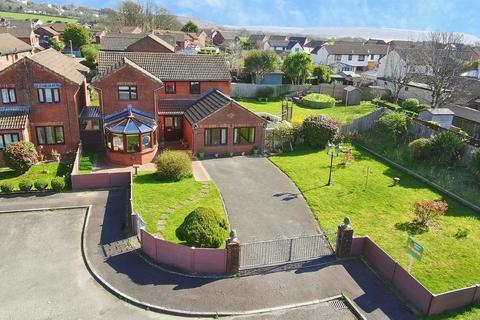 3 bedroom detached house for sale, Beech Grove, PORTHCAWL