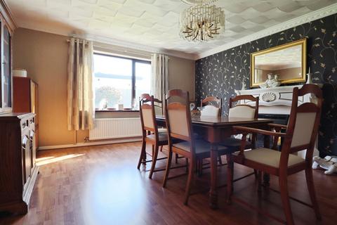 3 bedroom detached house for sale, Beech Grove, PORTHCAWL