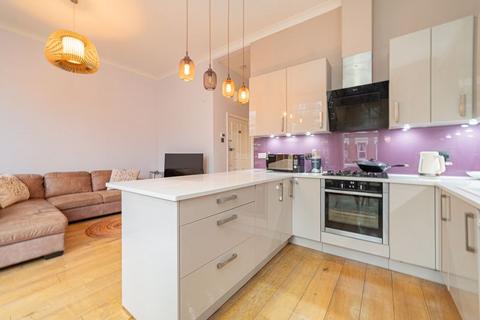 2 bedroom apartment for sale, Marylands Road, - ROOF TERRACE