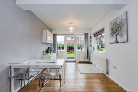 4 bedroom detached house for sale, Trafford Crescent, Runcorn