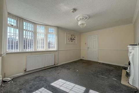 2 bedroom bungalow for sale, Grovelands Crescent, Wolverhampton