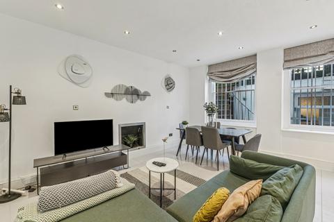 3 bedroom flat for sale, Cornwall Gardens, South Kensington, London