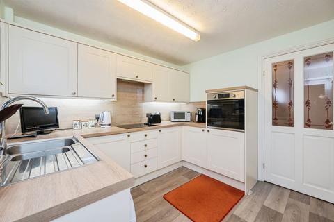 2 bedroom semi-detached bungalow for sale, Maryvale Court, Lichfield