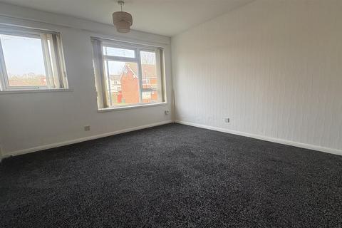 1 bedroom flat to rent, Oakey Close, Coventry