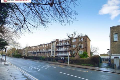 2 bedroom maisonette for sale, St. John's Way, Islington, London
