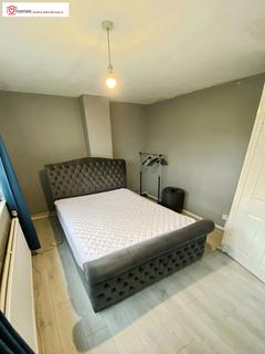 2 bedroom maisonette for sale, St. John's Way, Islington, London